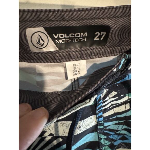 Volcom Slingers Men's Board Shorts Size 27 Striped Active Swim Surf Beach Summer - Picture 3 of 4